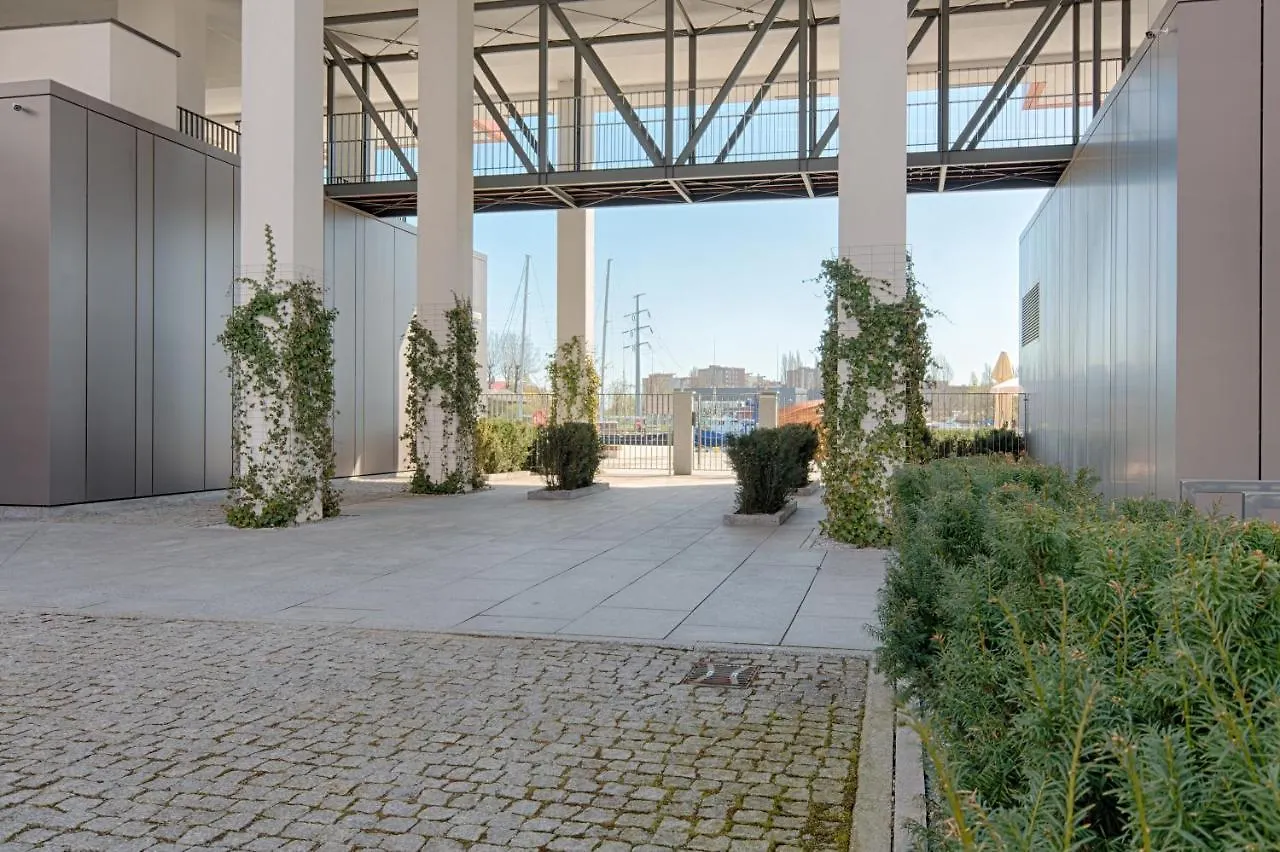 Citystay Brabank Apartament Nad Motlawa Gdansk Poland